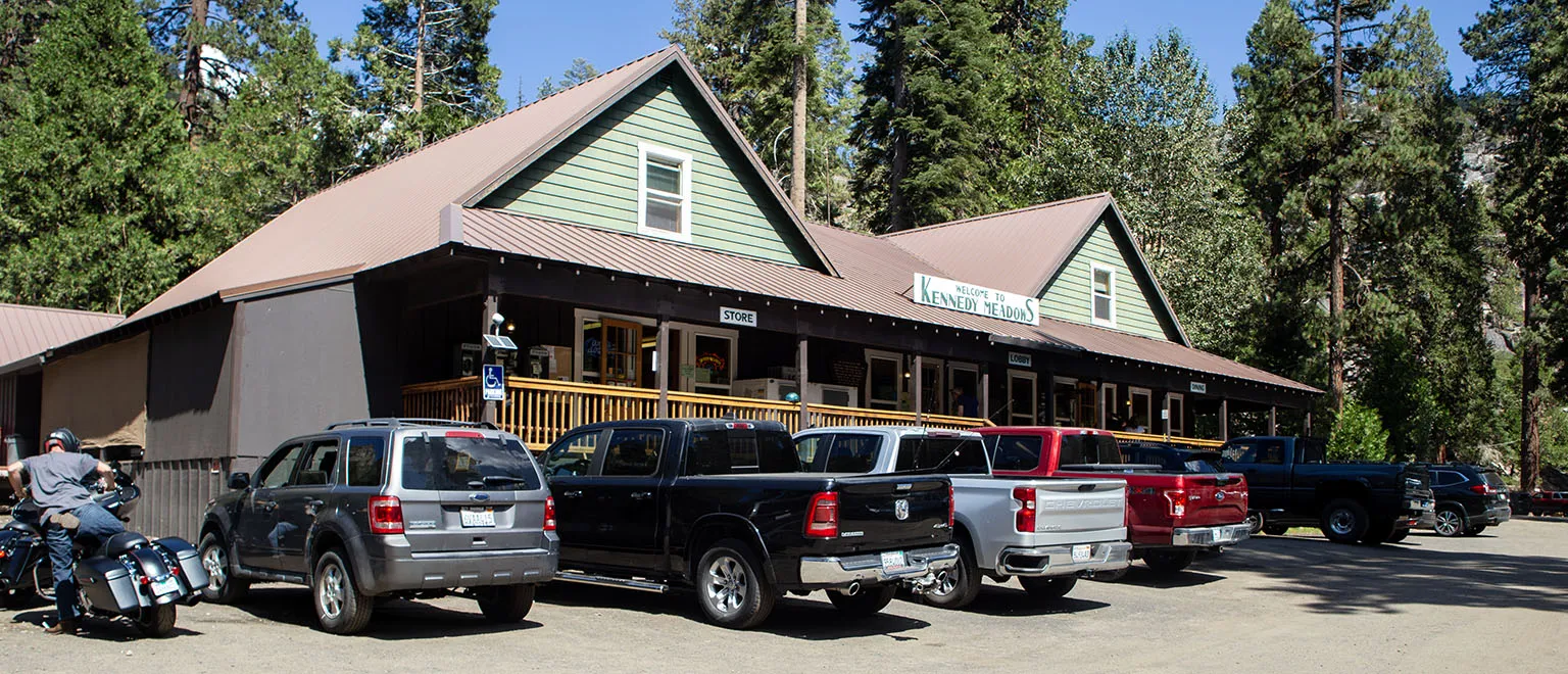 The store and restaurant at Kennedy Meadows Resort