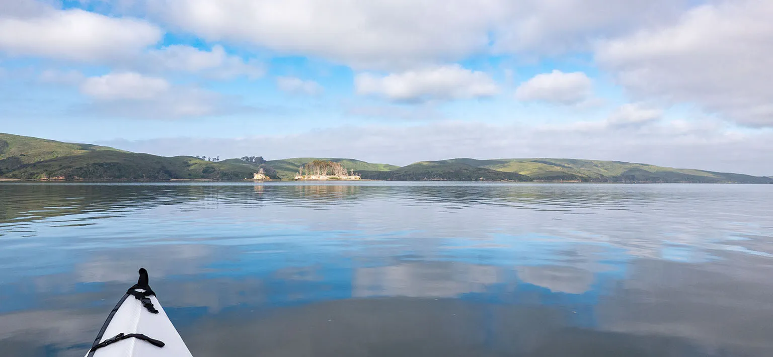 Paddling towards Hog and Duck Islands